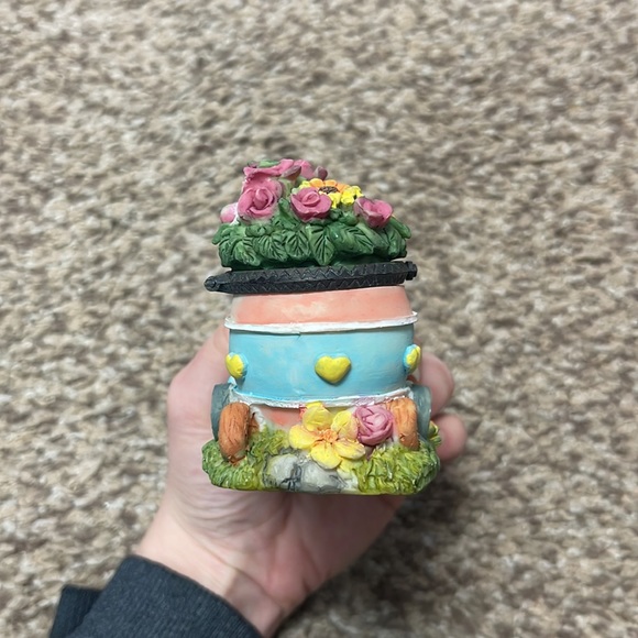 Bunny Knick knacks trinket and jewelry holder decor spring Easter - Picture 6 of 9